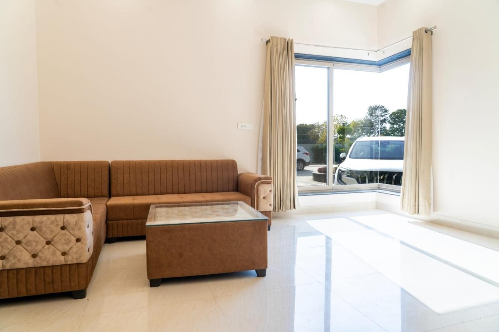 Green Galaxy Villa อัมริตสา ภายนอก รูปภาพ